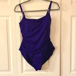 One Piece La Blanca Swimsuit size 12